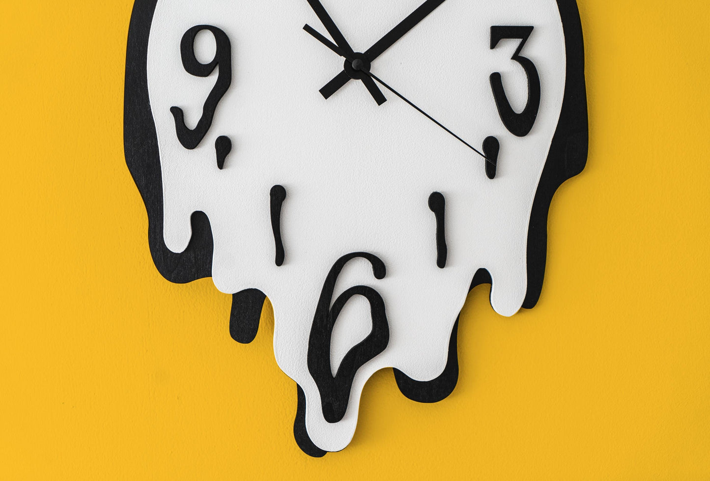 Melting Wall Clock — Funky 3D Drip Art Dopamine Decor
